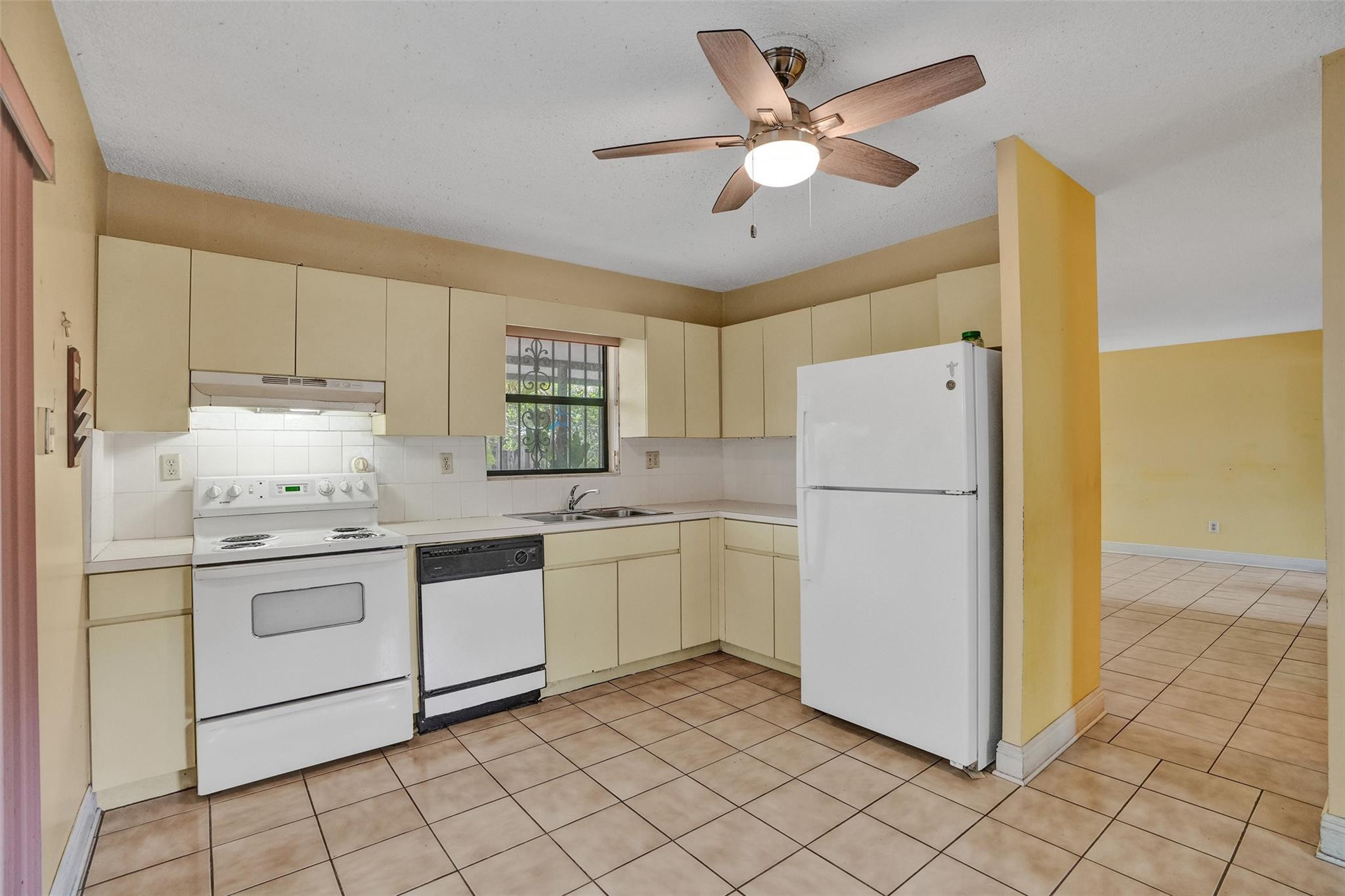 12830 SW 67th Terrace