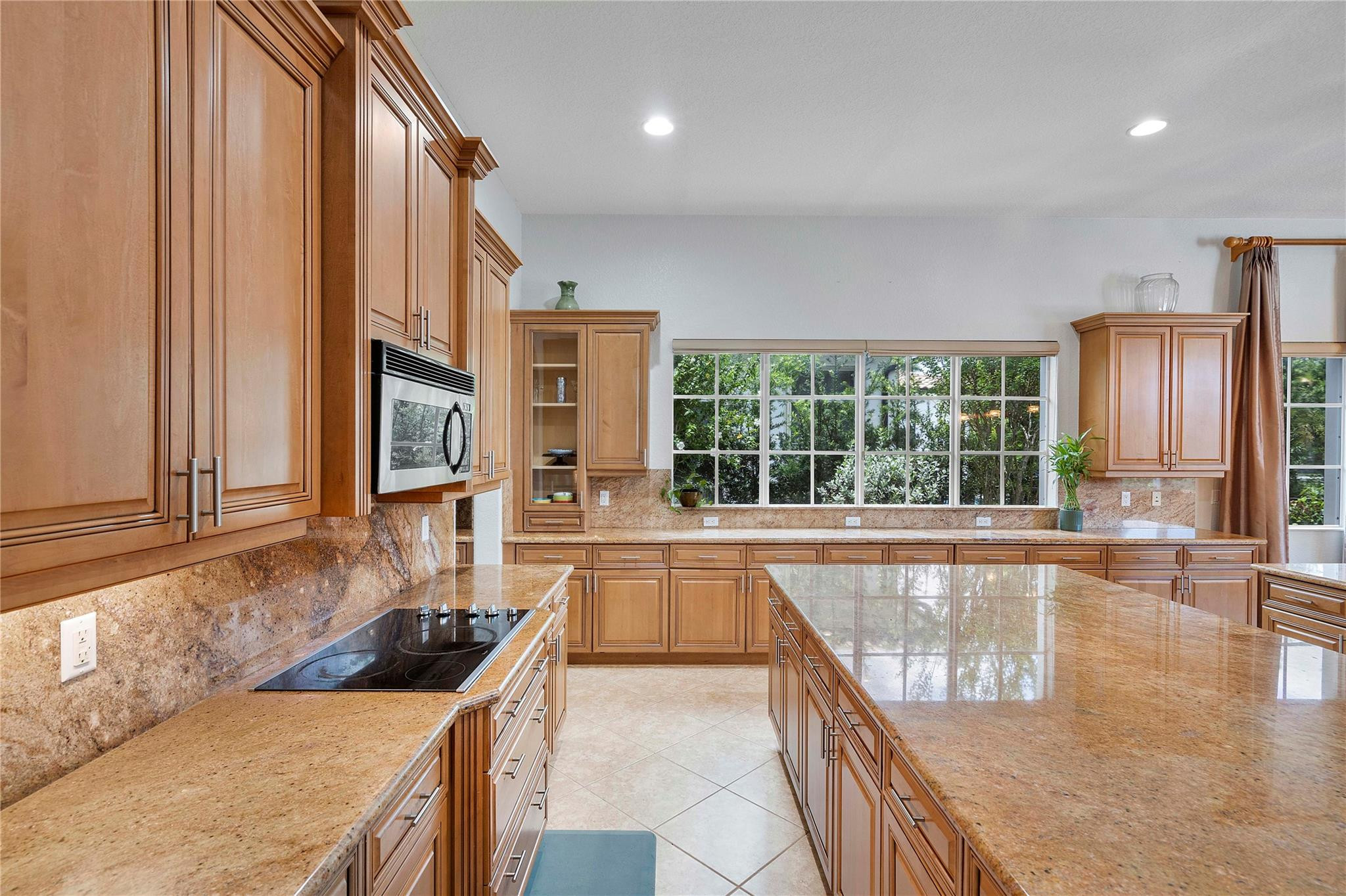 12245 NW 71 Street