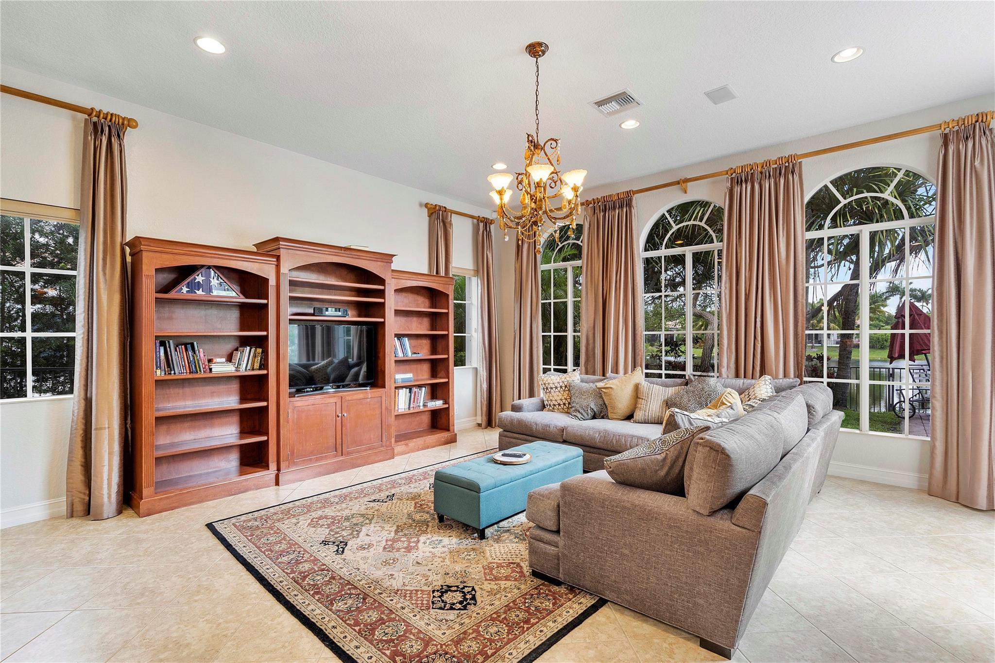 12245 NW 71 Street