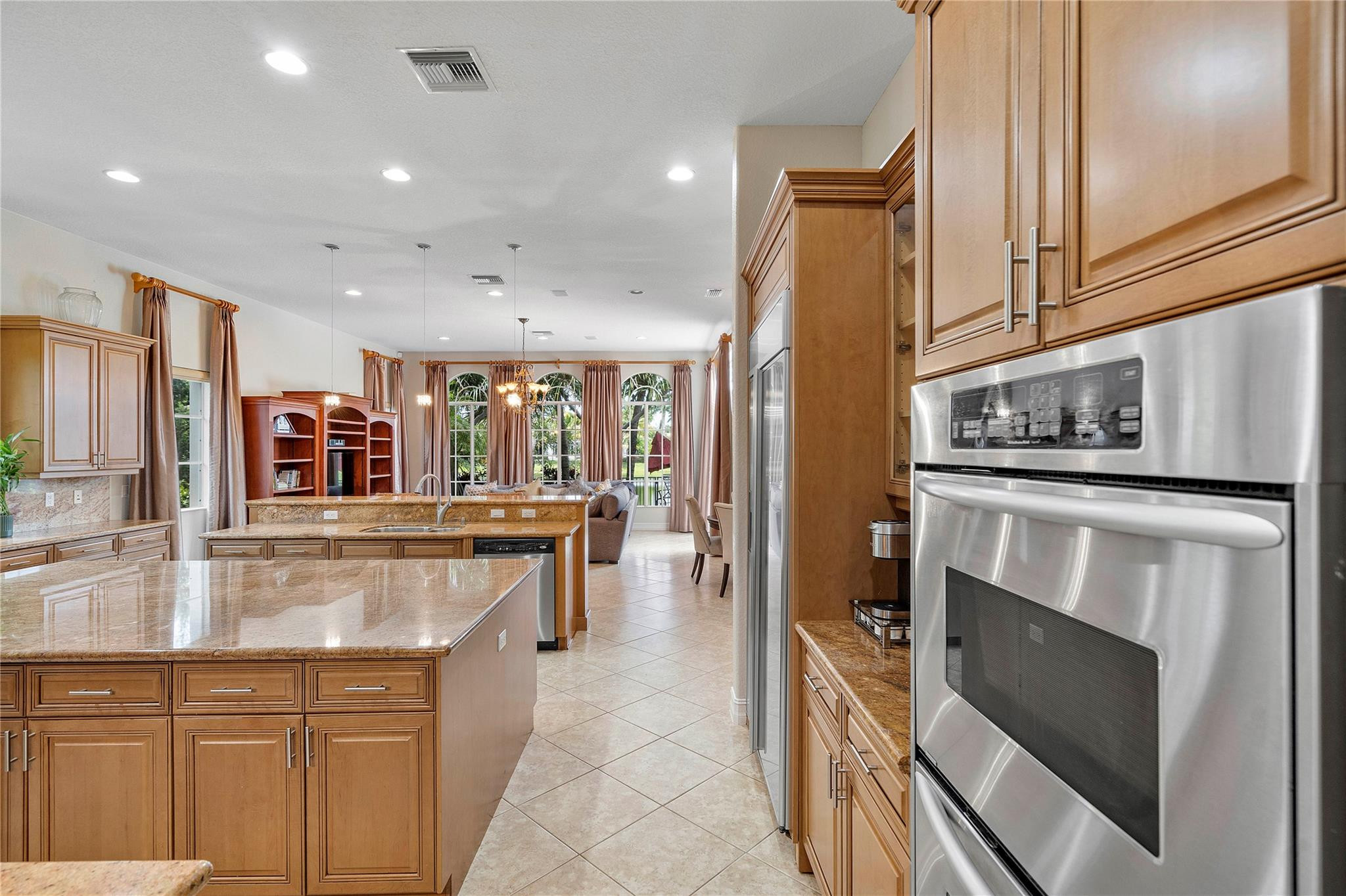 12245 NW 71 Street