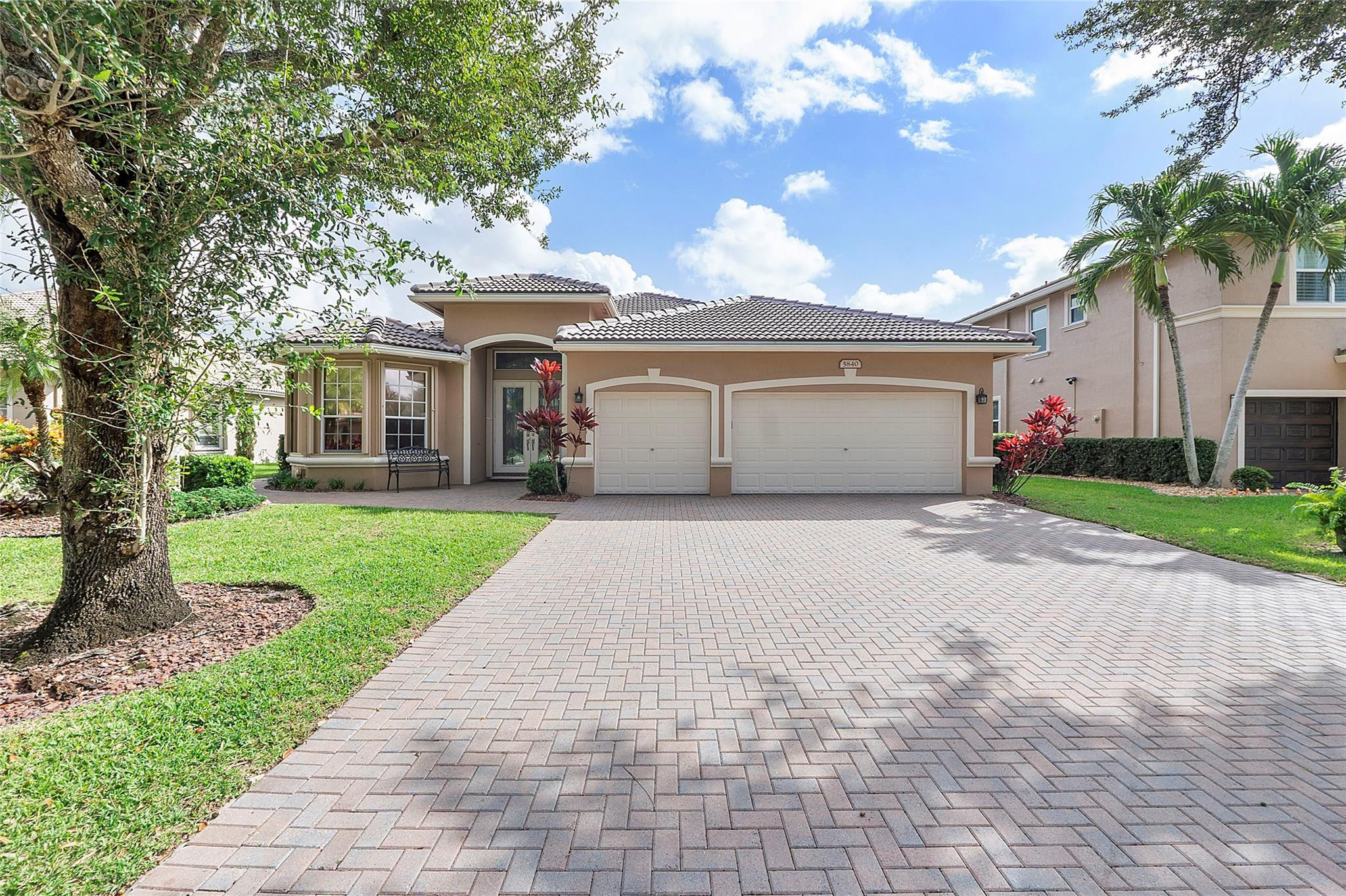 5840 NW 54th Circle