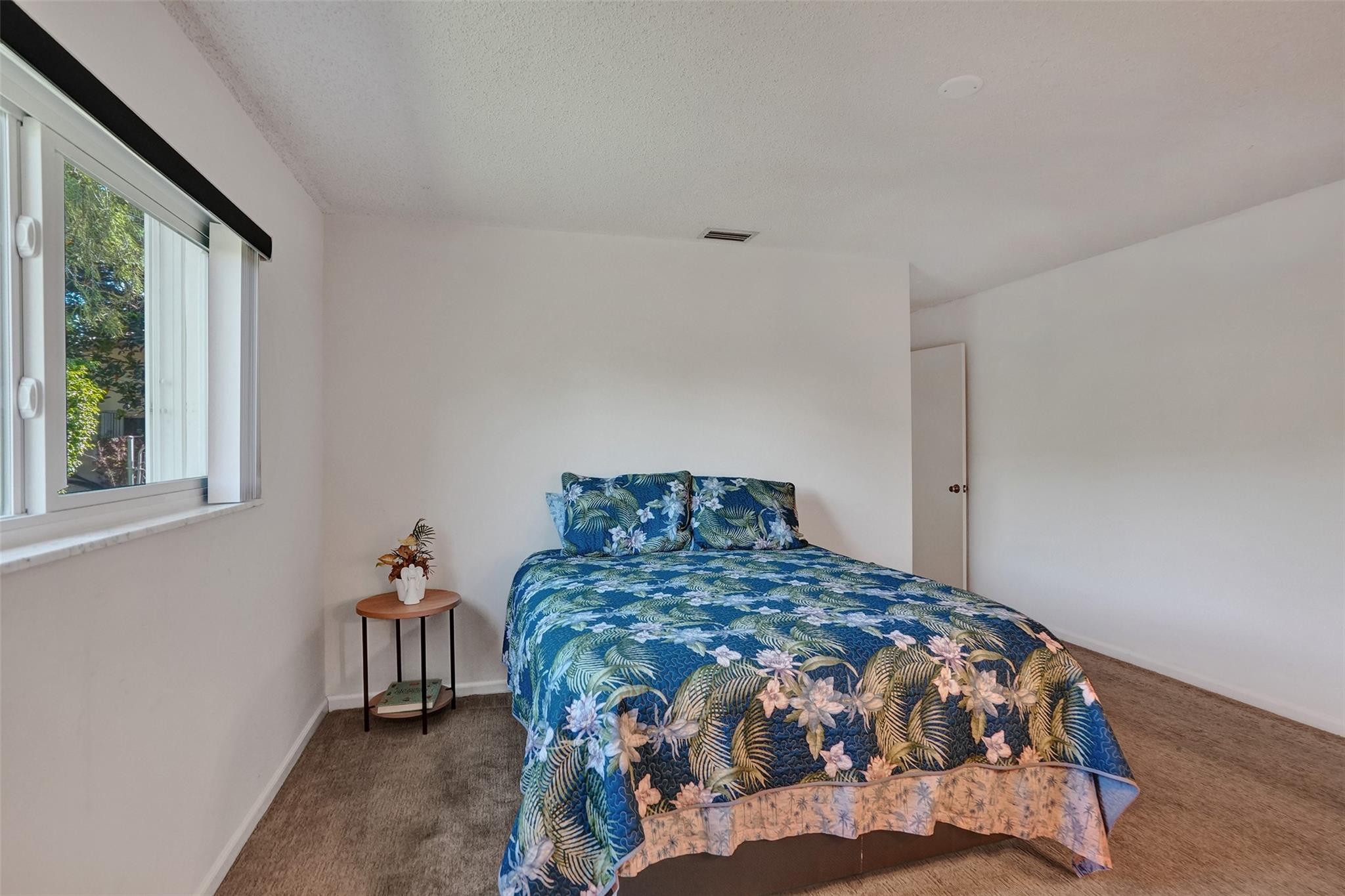 8845 NW 29th Place