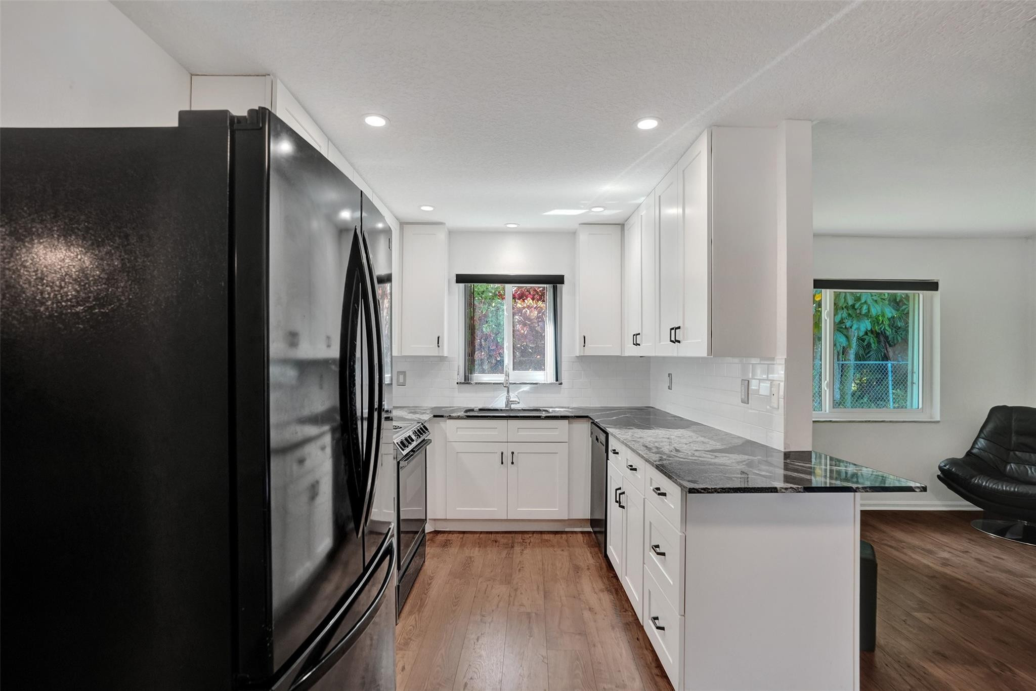 8845 NW 29th Place