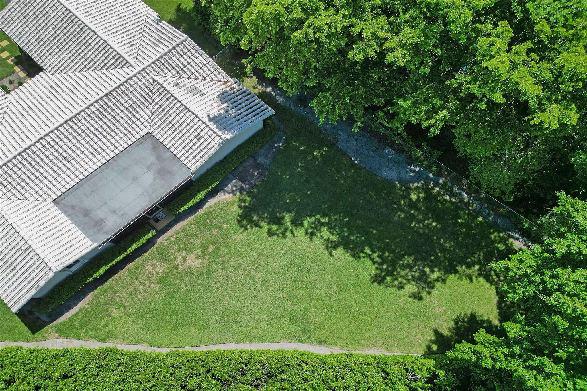 8845 NW 29th Place