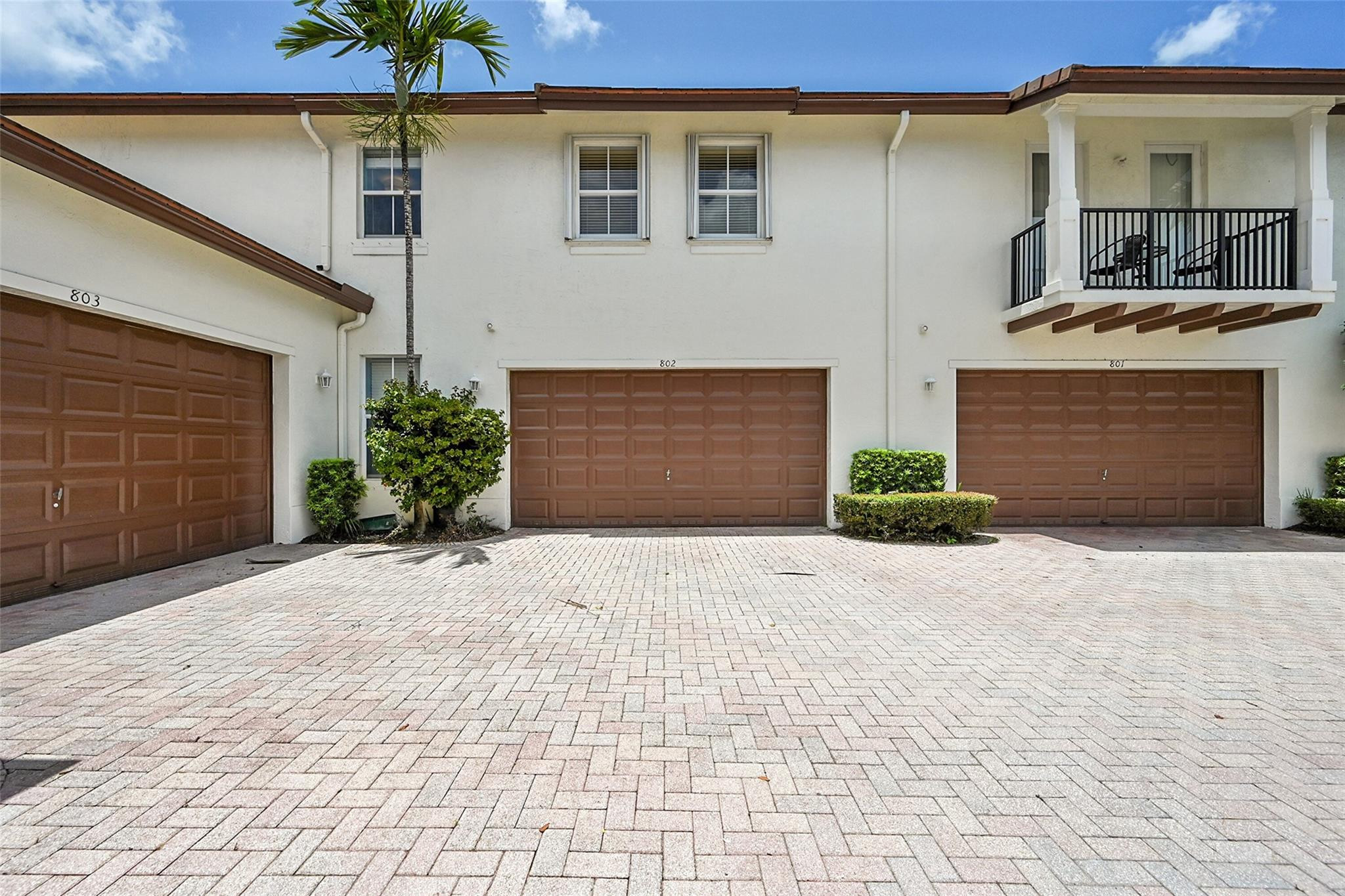 4680 Mimosa Place 802