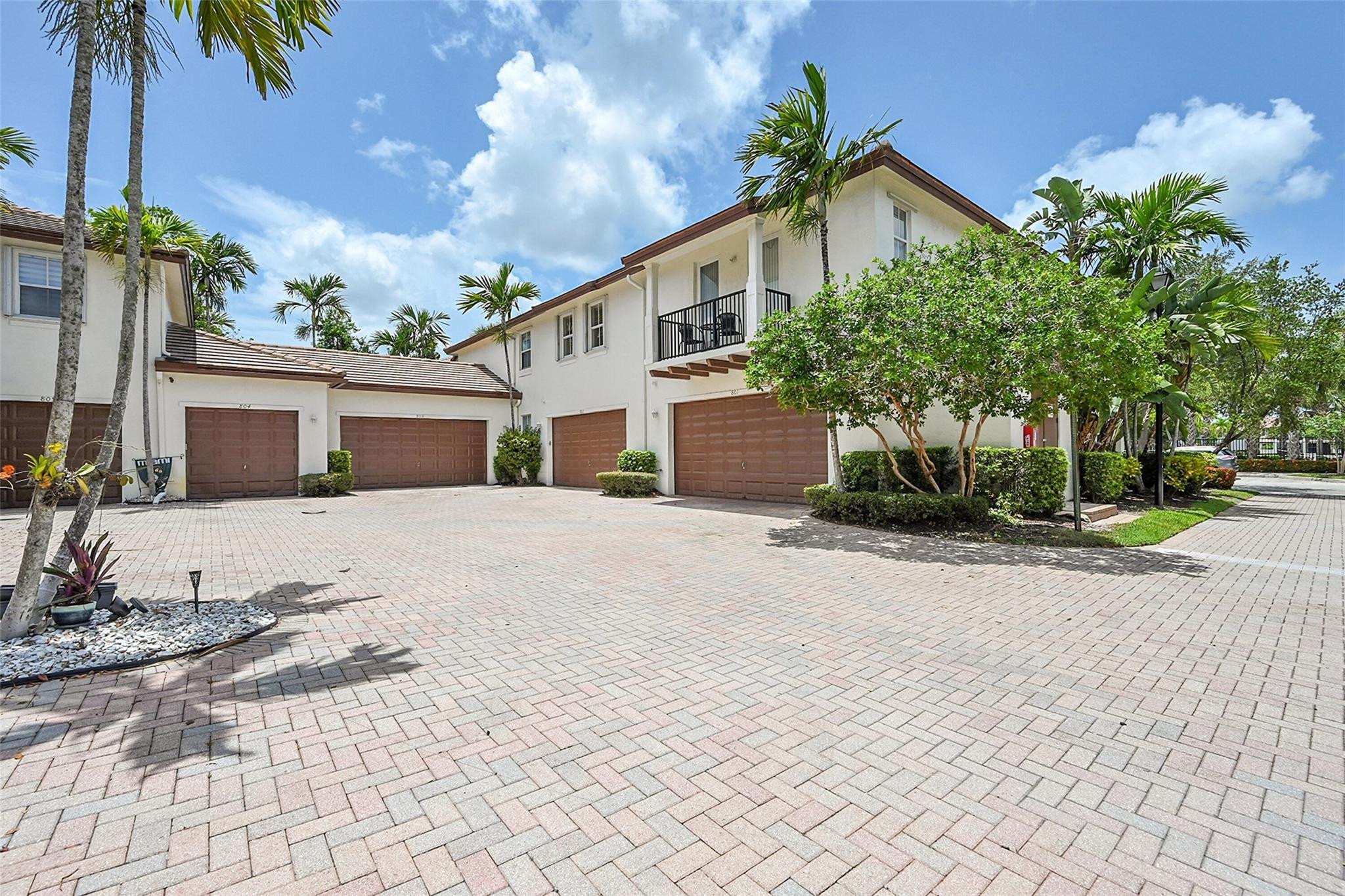 4680 Mimosa Place 802