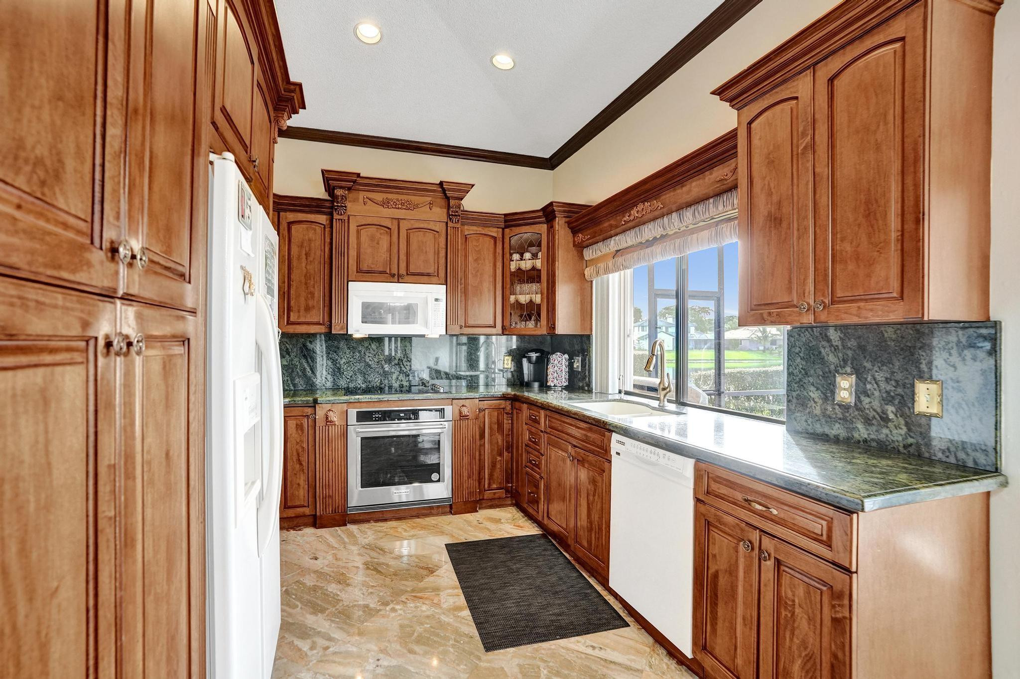 6222 NW 54th Drive