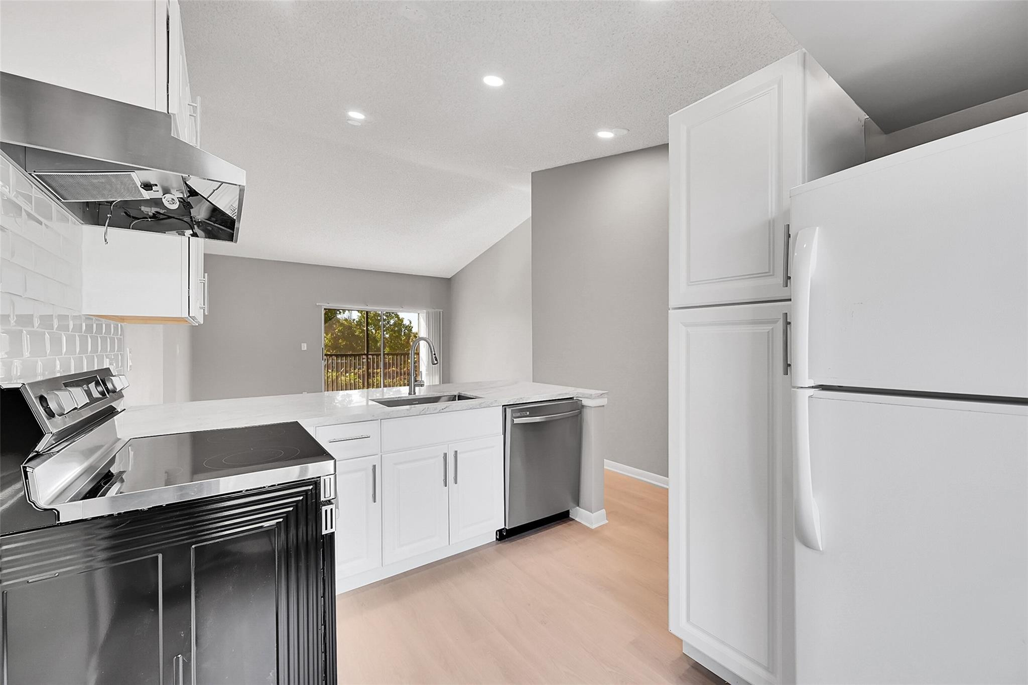 719 Gardens Drive 201