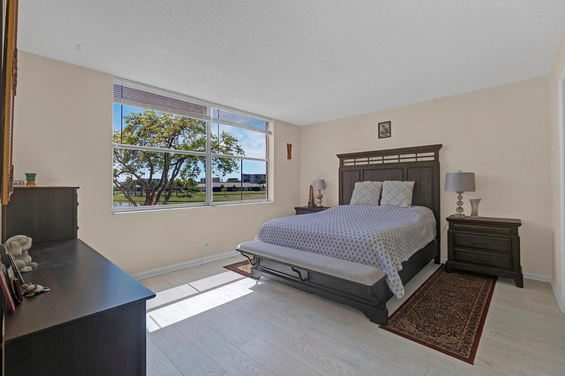 14575 Bonaire Boulevard 202