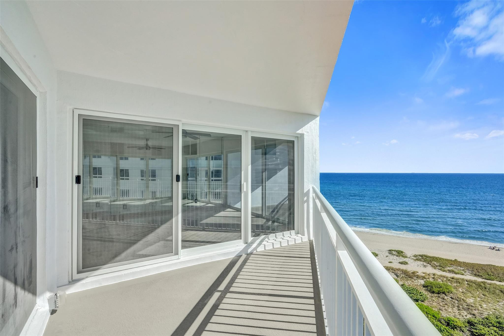 710 N Ocean Bl 910