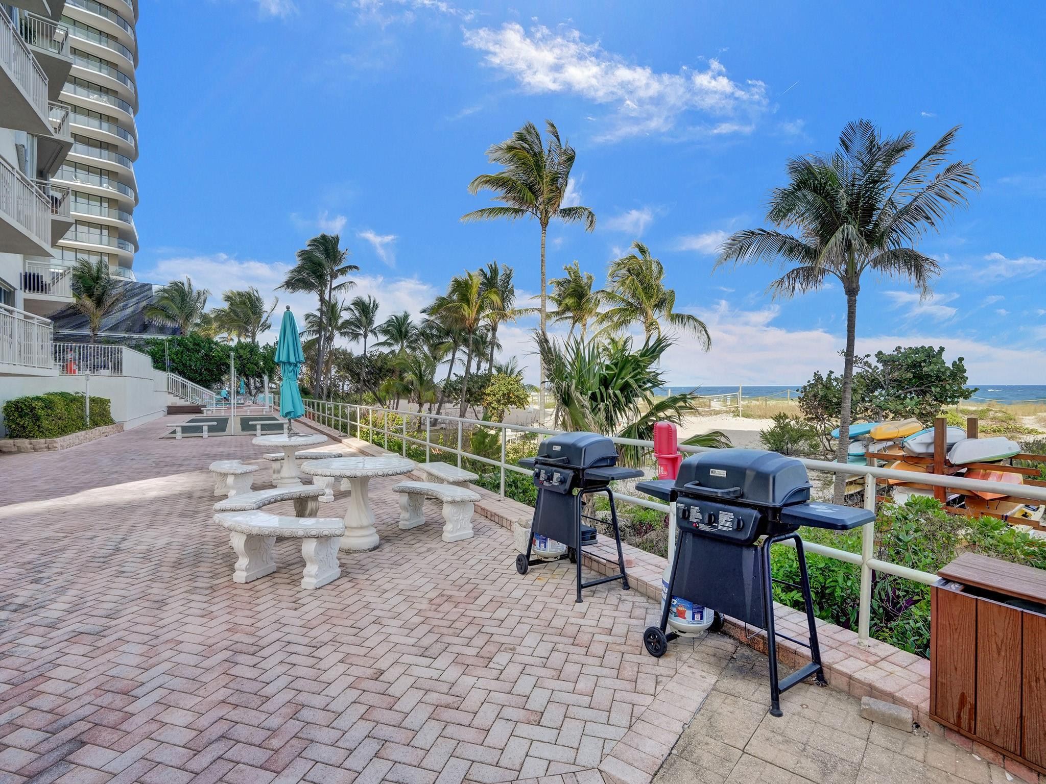 710 N Ocean Bl 910