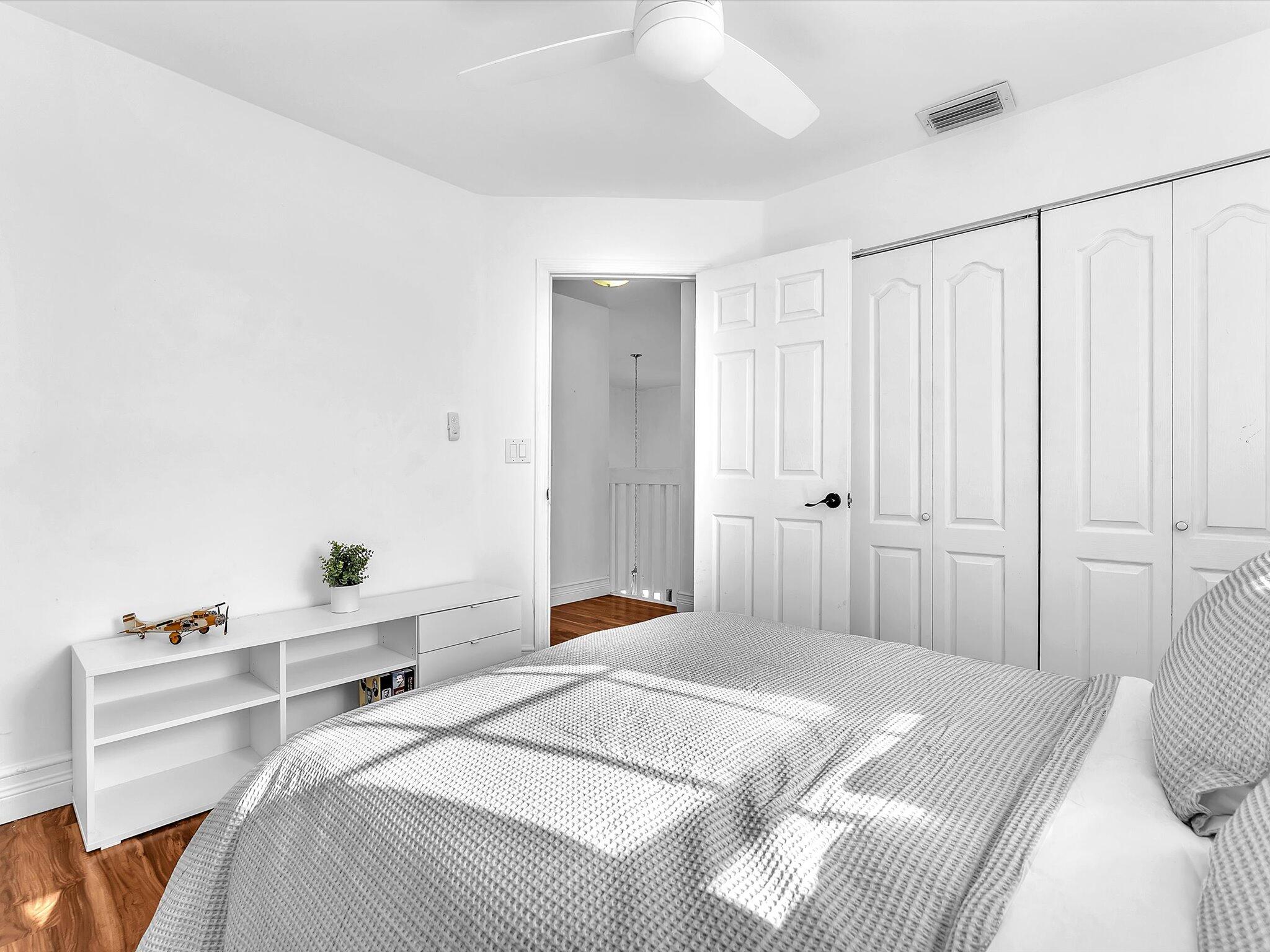 7456 NW 25th Street
