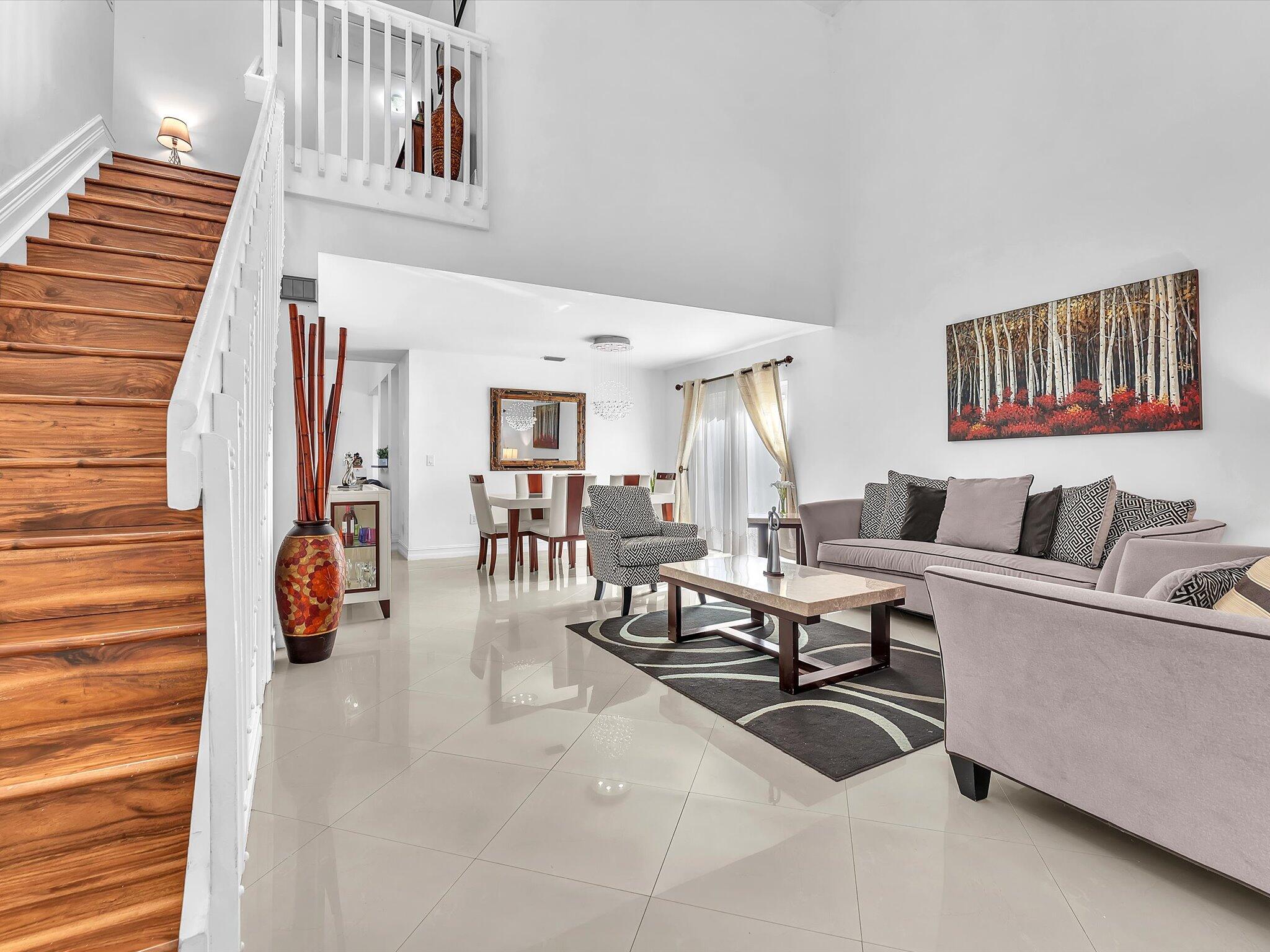7456 NW 25th Street