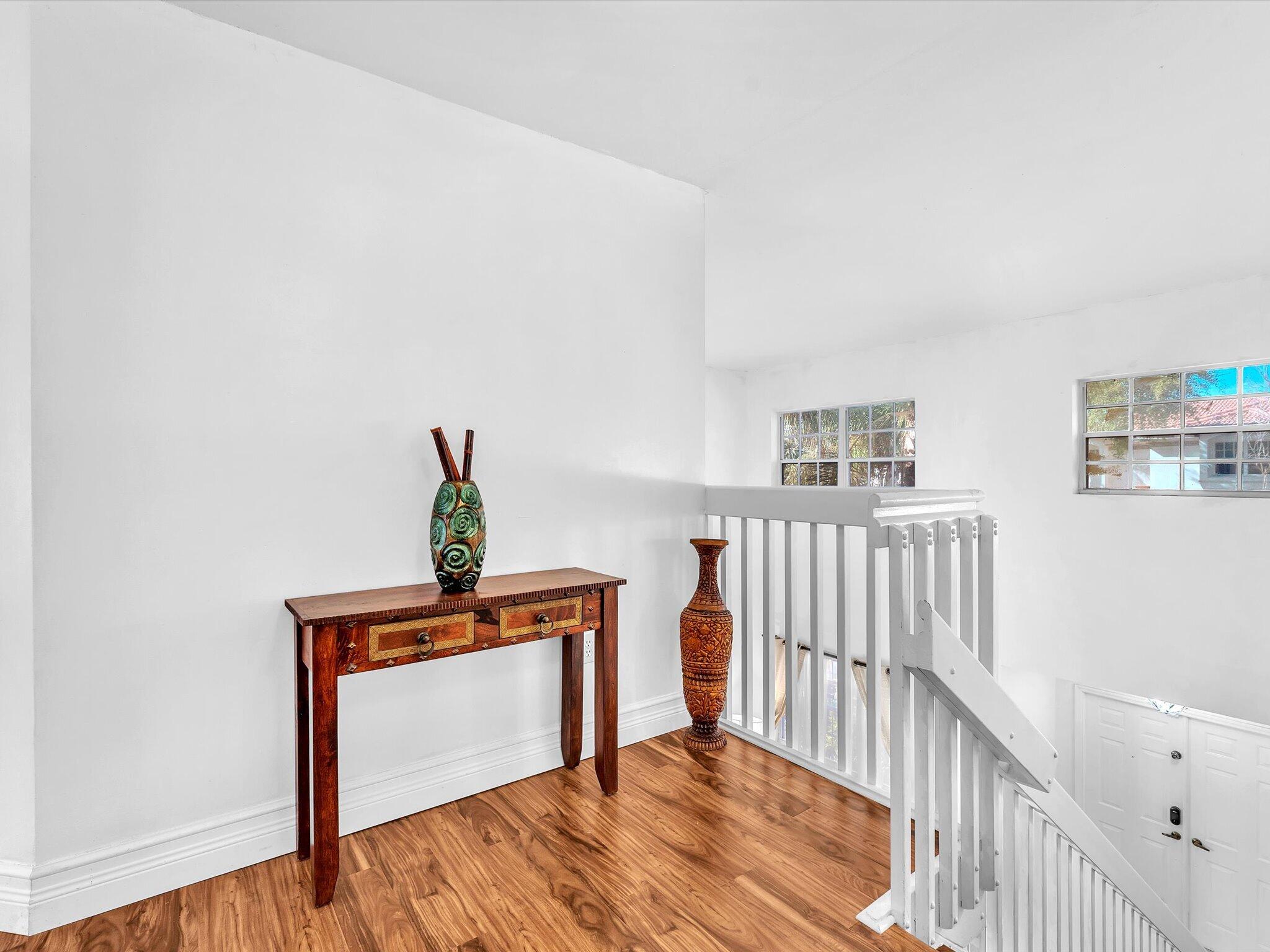 7456 NW 25th Street