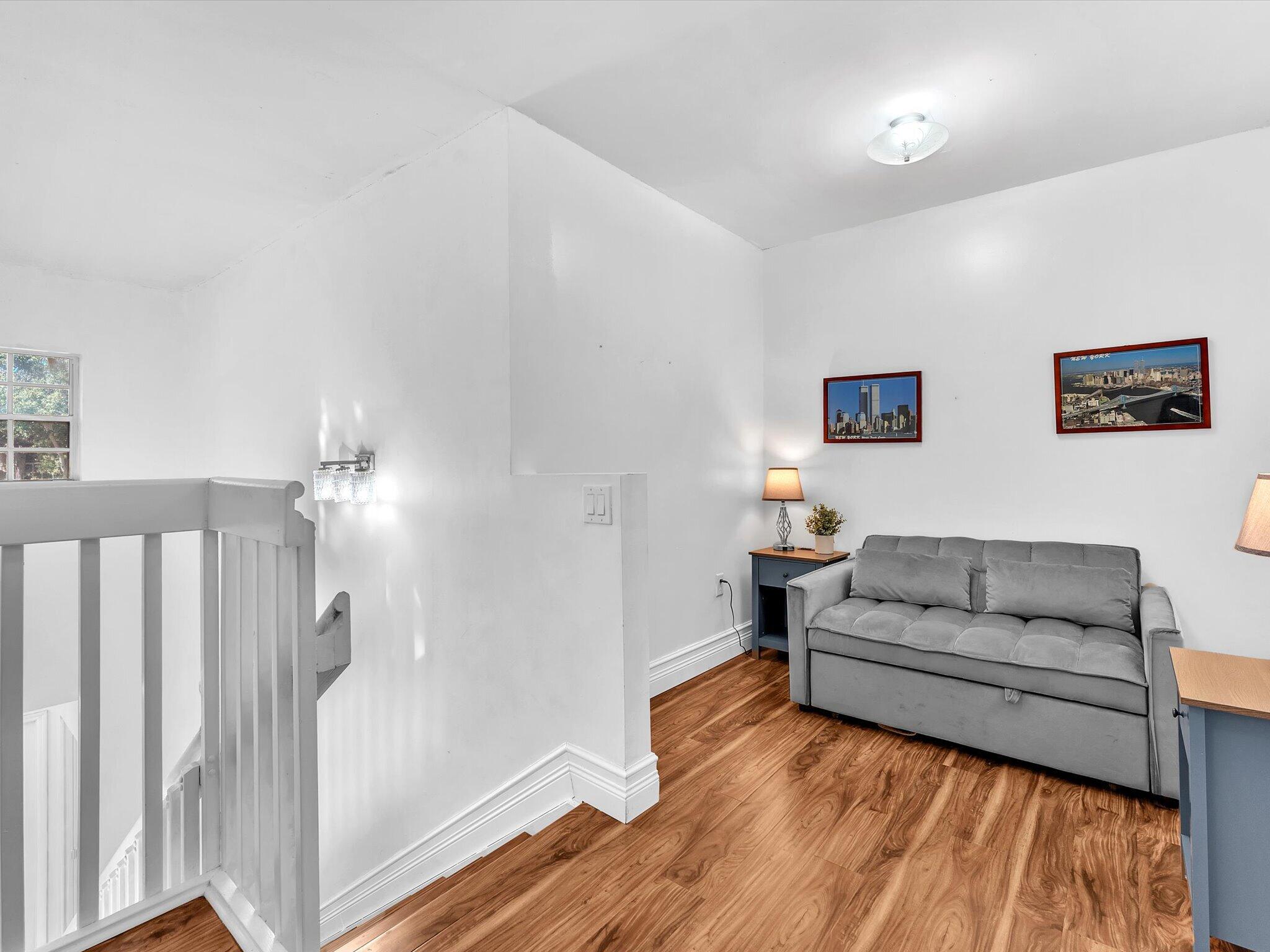 7456 NW 25th Street