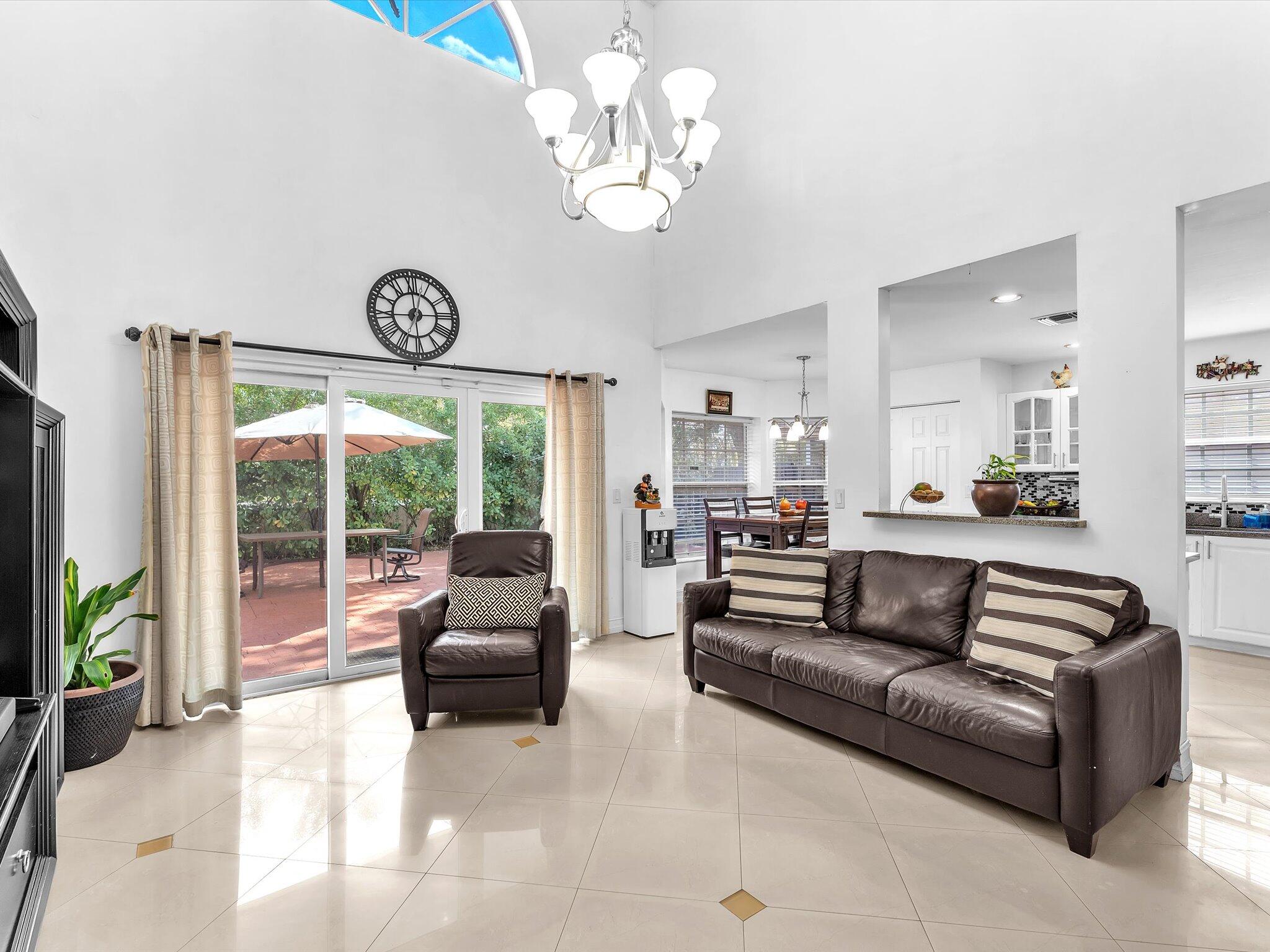 7456 NW 25th Street