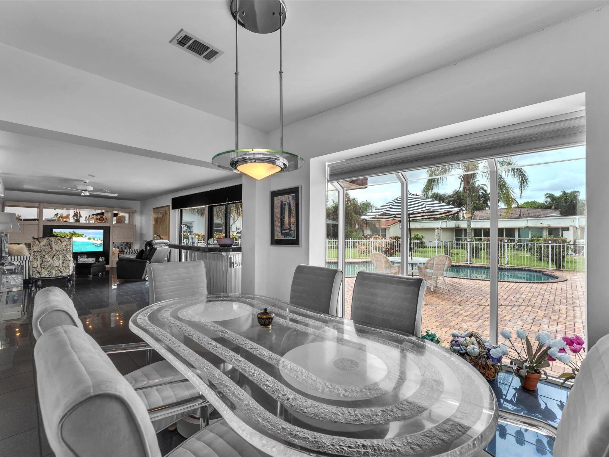 5310 Mango Circle