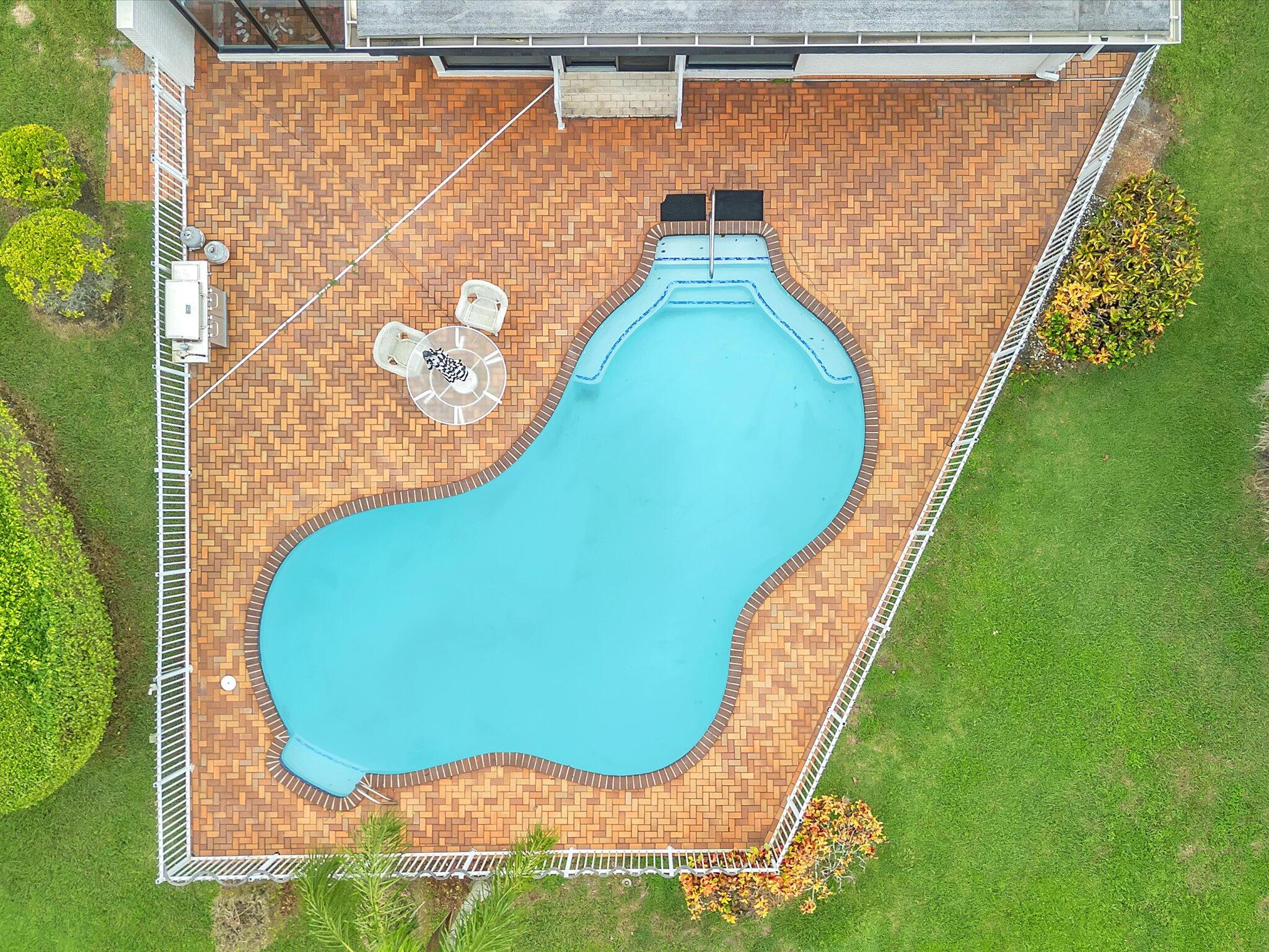 5310 Mango Circle