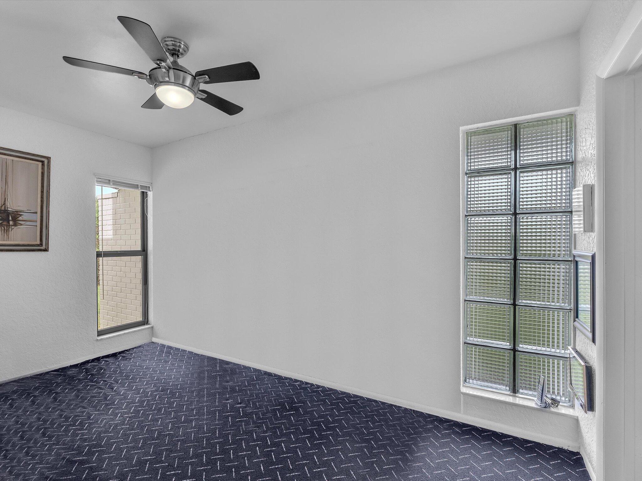 5310 Mango Circle