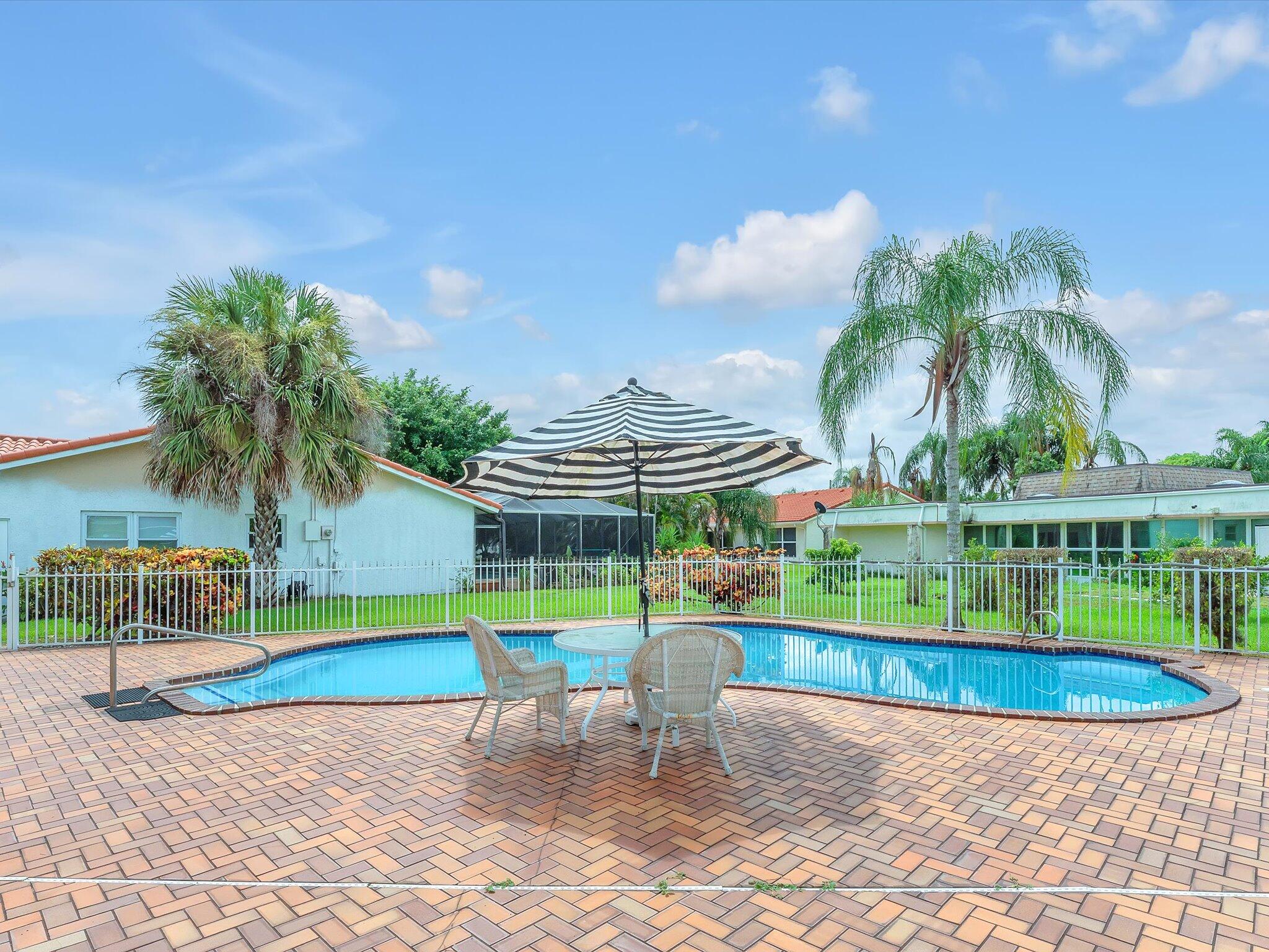 5310 Mango Circle