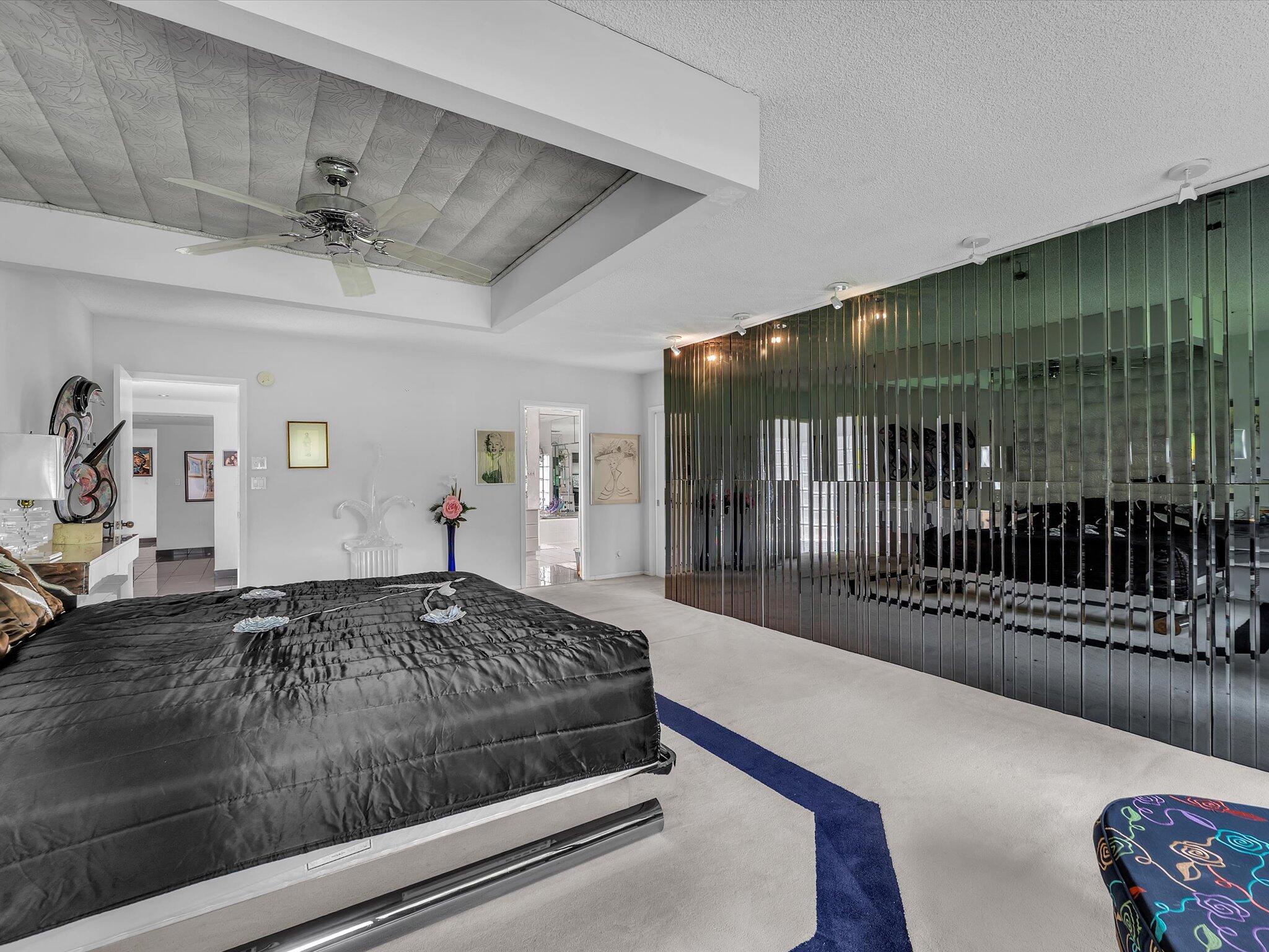 5310 Mango Circle
