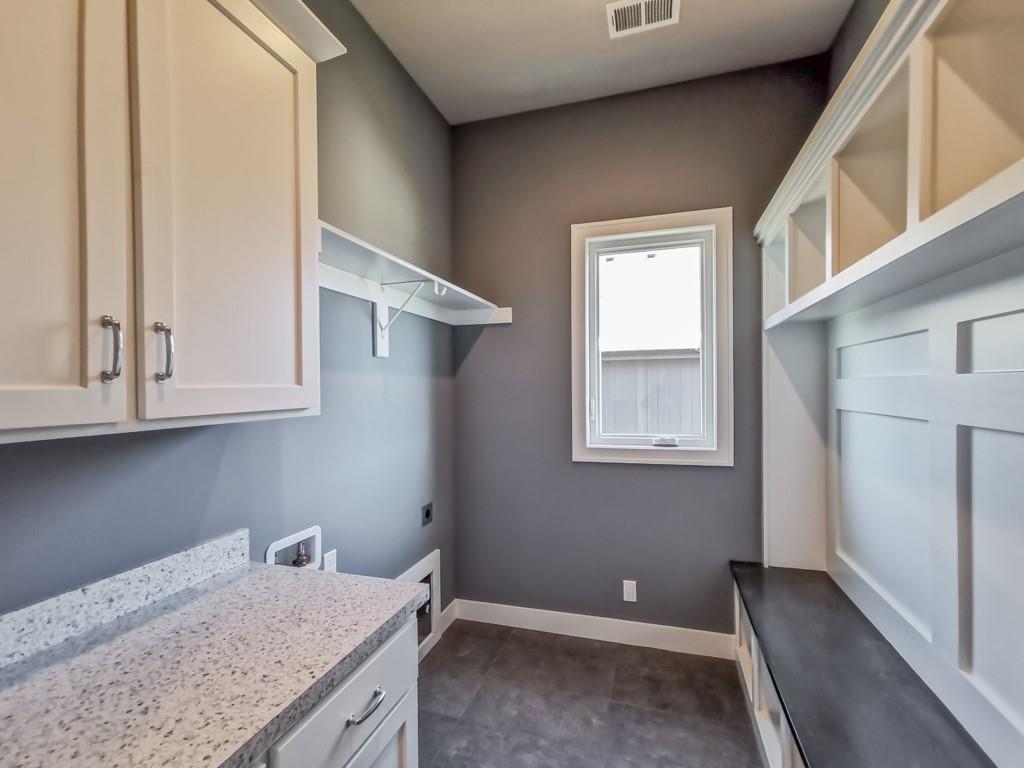 21506 W 45th Terrace