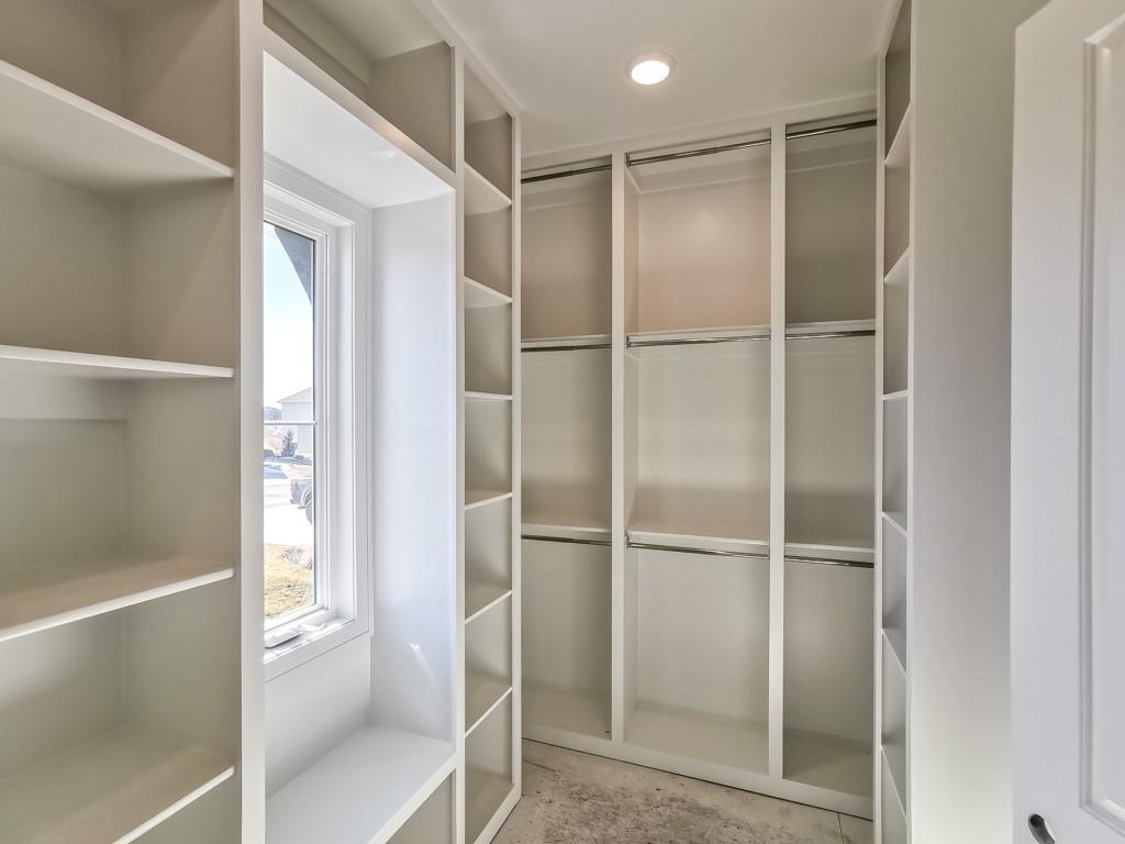 21506 W 45th Terrace