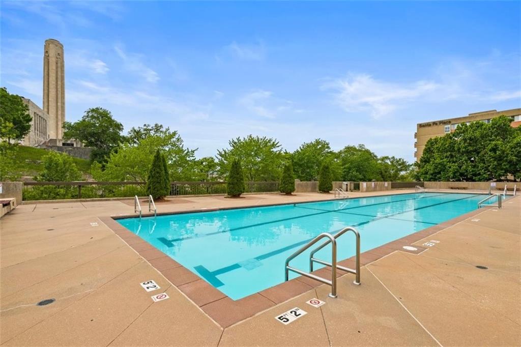 2525 Main Street Unit: 301