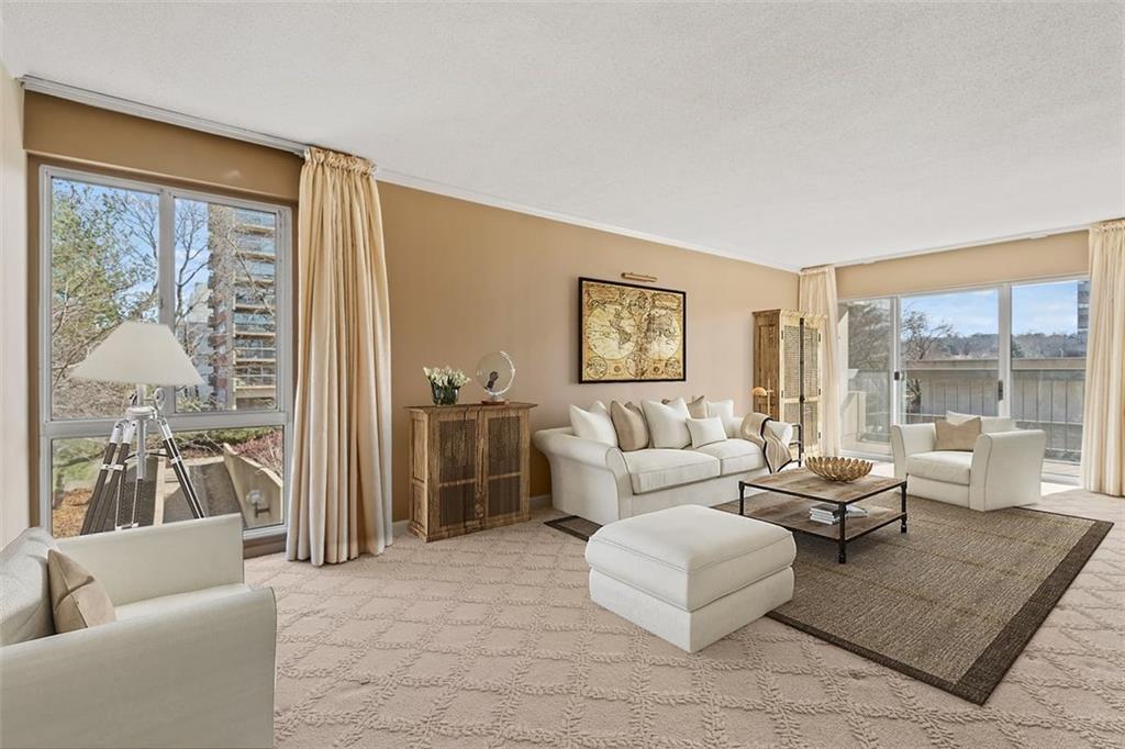 2525 Main Street Unit: 301