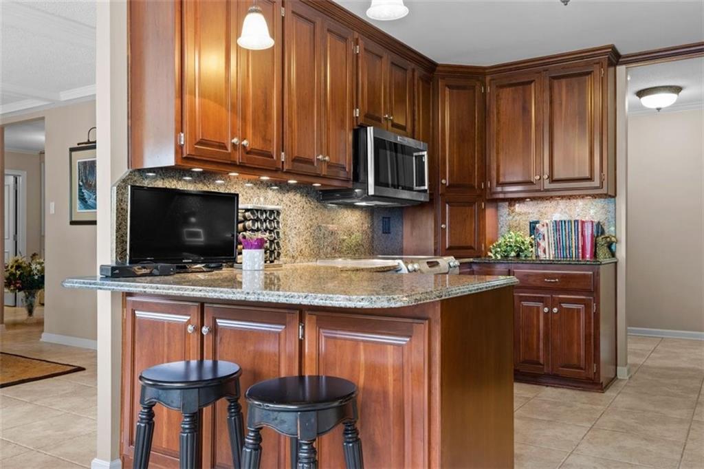 2525 Main Street Unit: 301