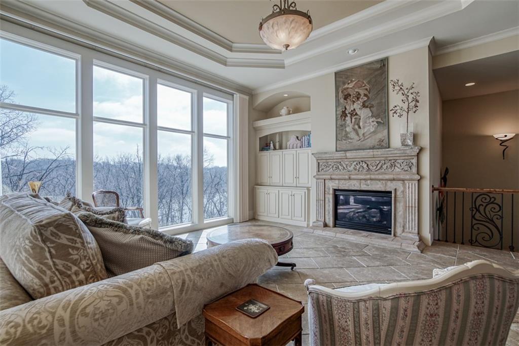 6315 Edgewater Drive