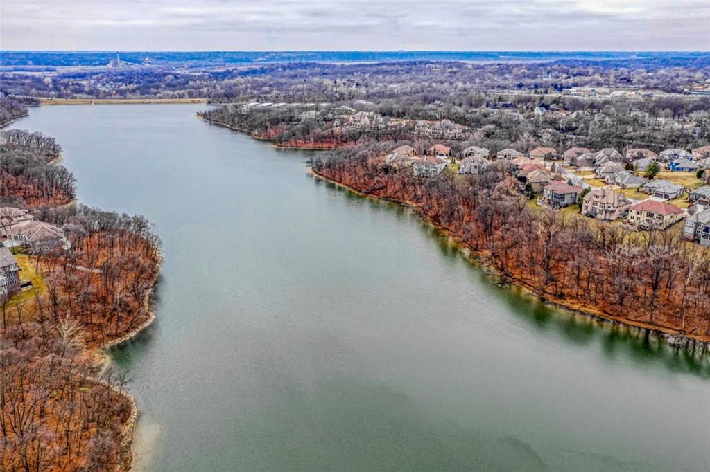 6315 Edgewater Drive