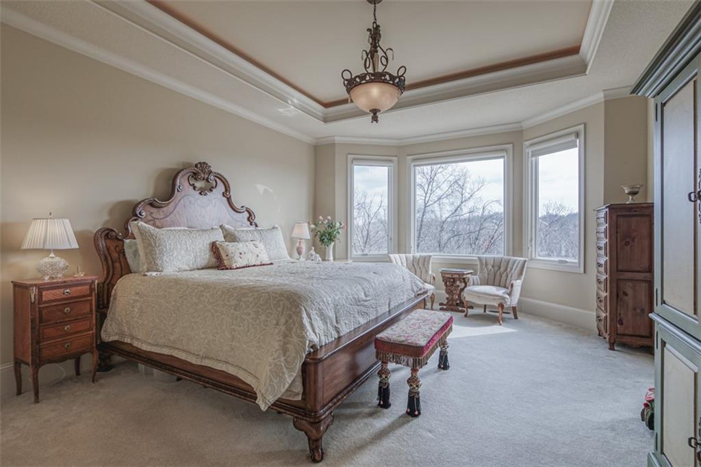 6315 Edgewater Drive