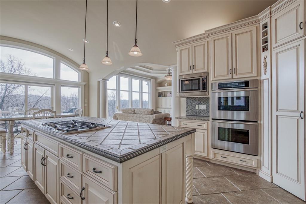 6315 Edgewater Drive