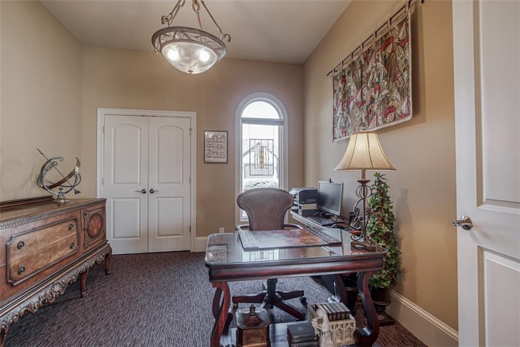 6315 Edgewater Drive