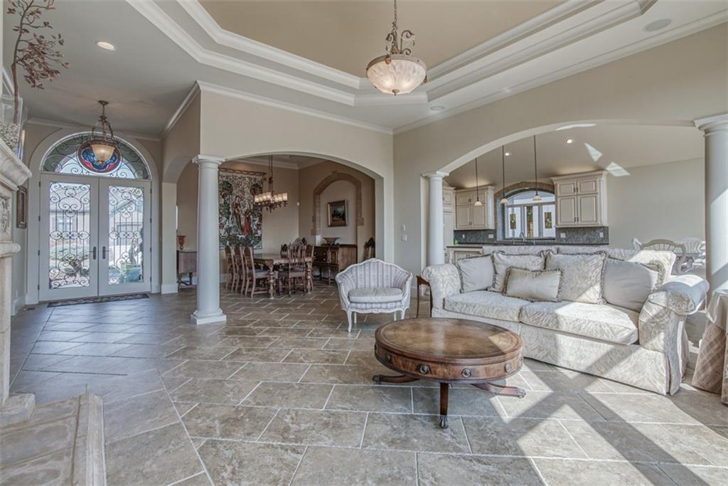 6315 Edgewater Drive