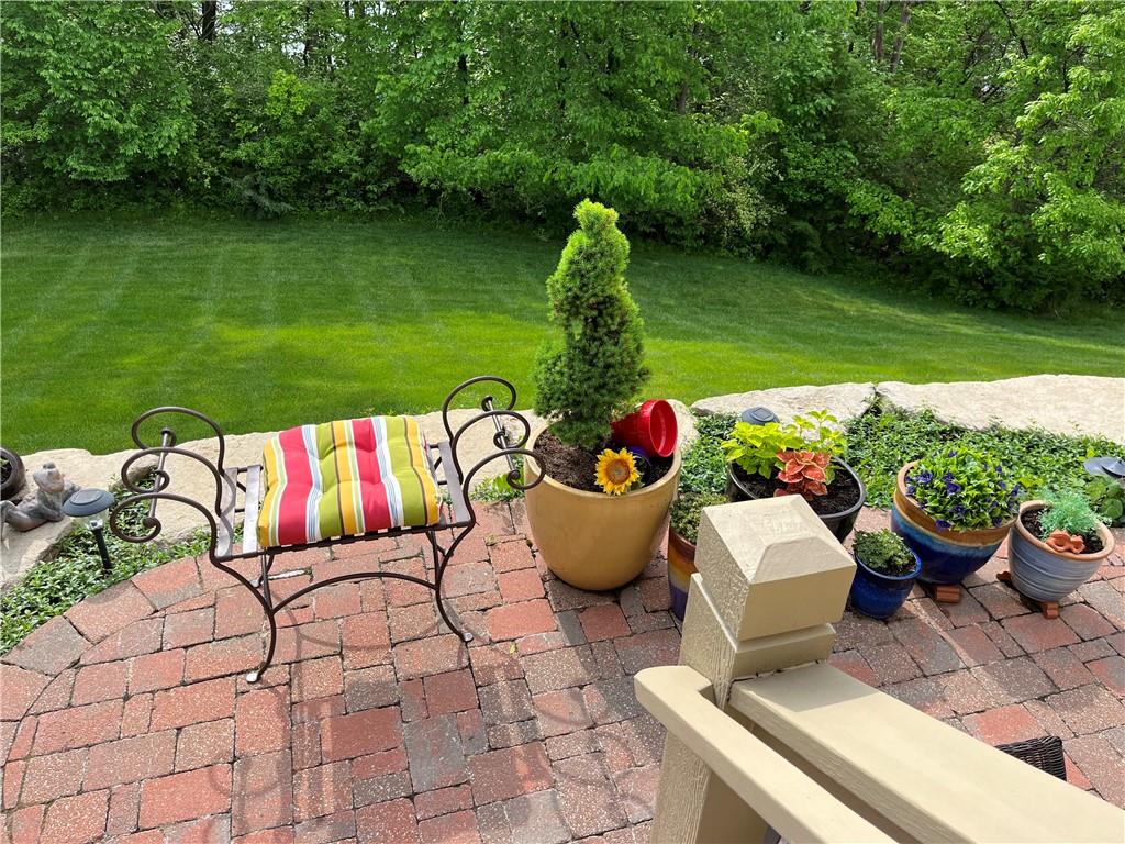 6315 Edgewater Drive