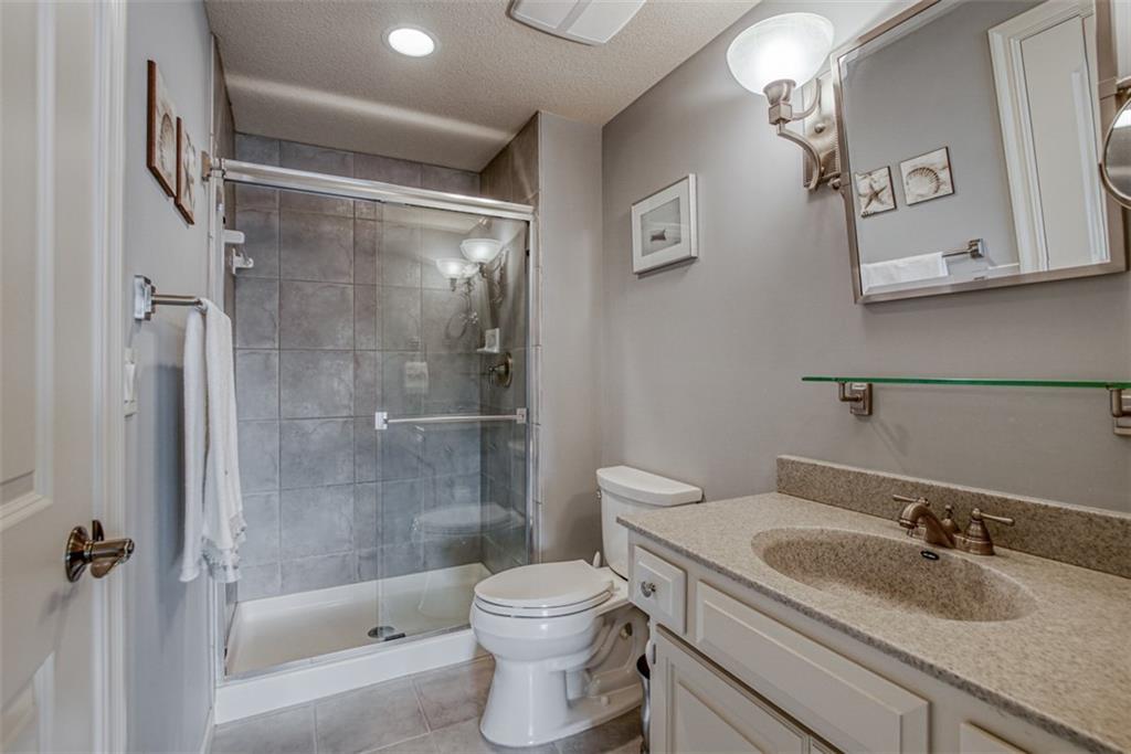 6315 Edgewater Drive