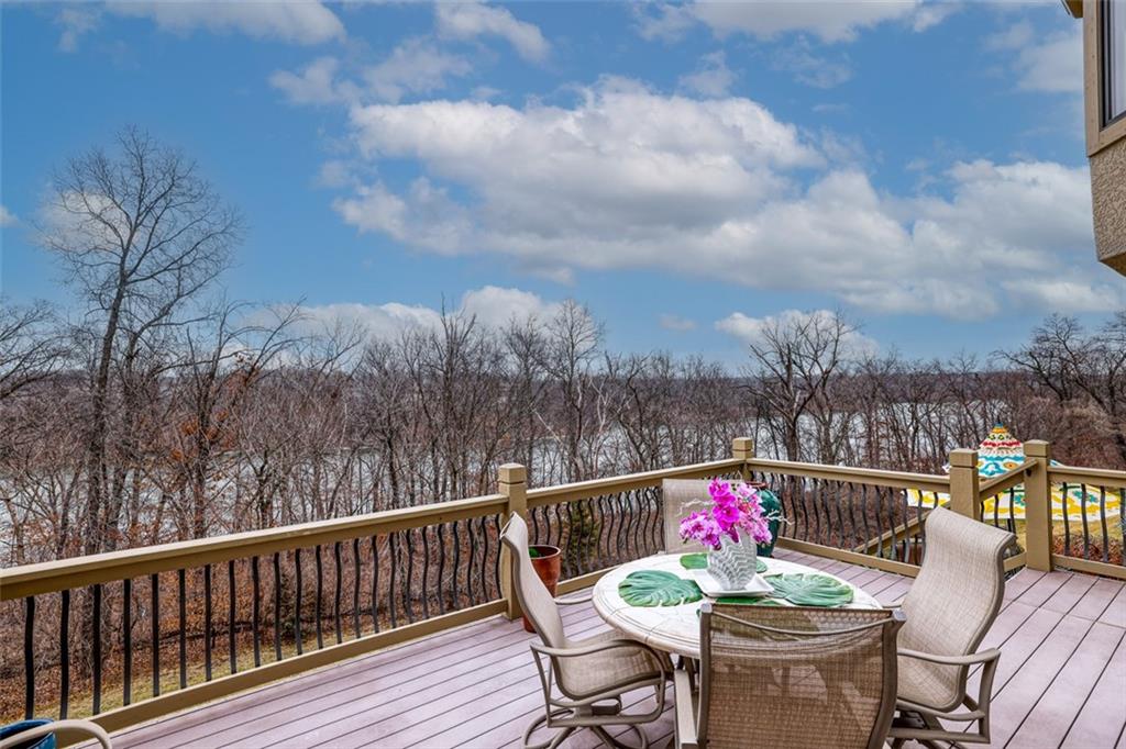 6315 Edgewater Drive