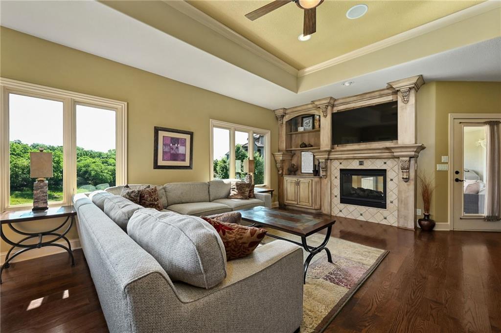 7235 N National Drive