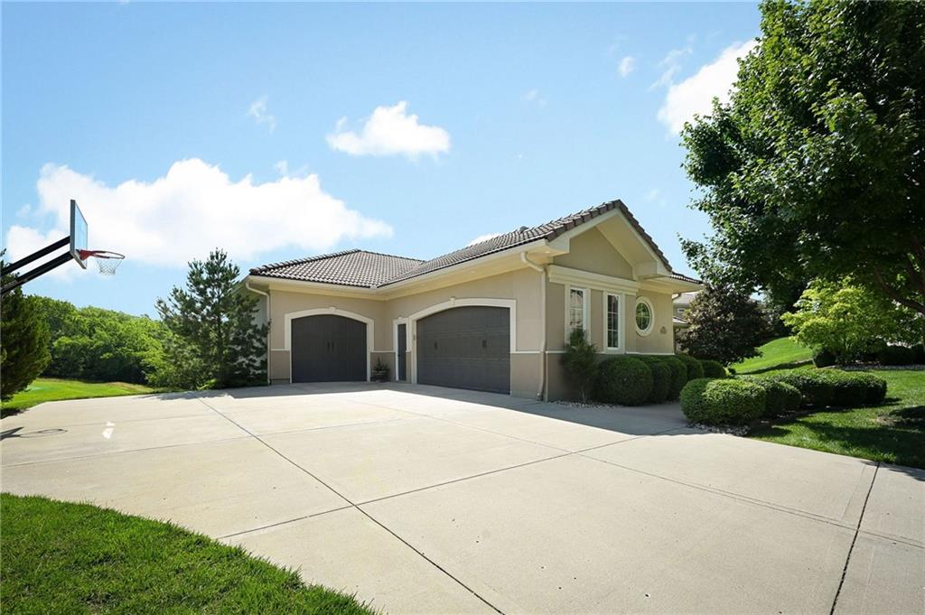 7235 N National Drive