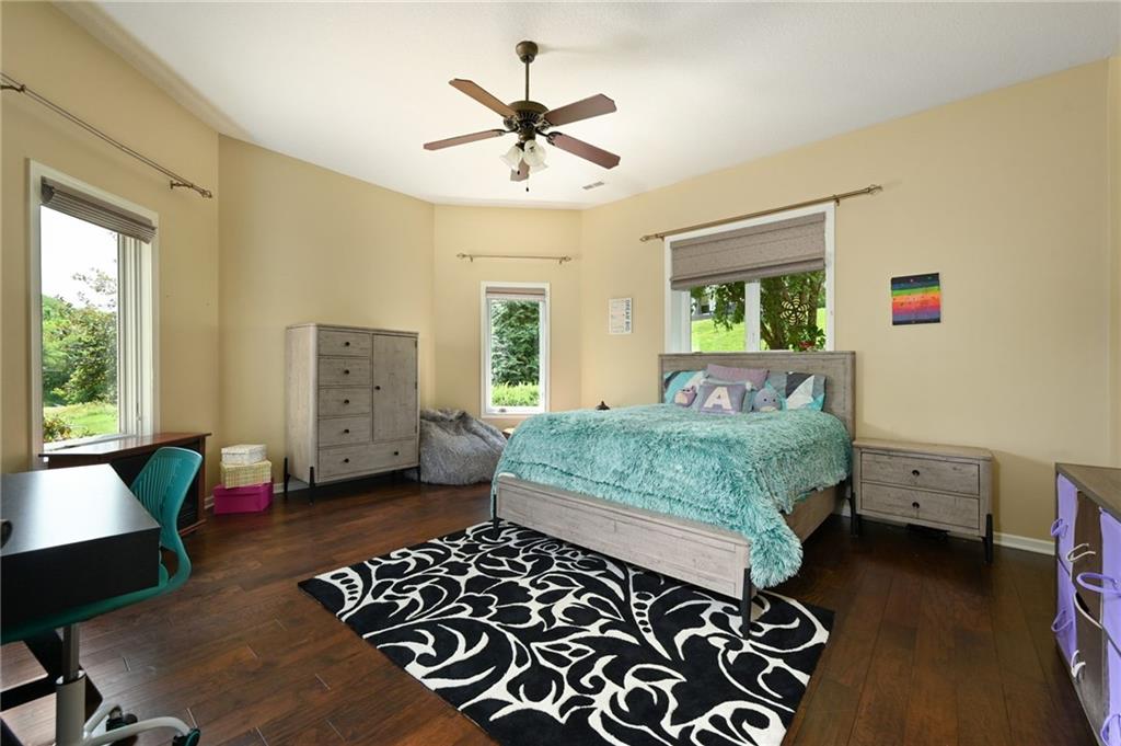 7235 N National Drive