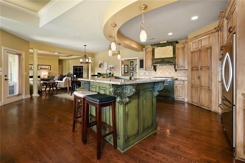 7235 N National Drive