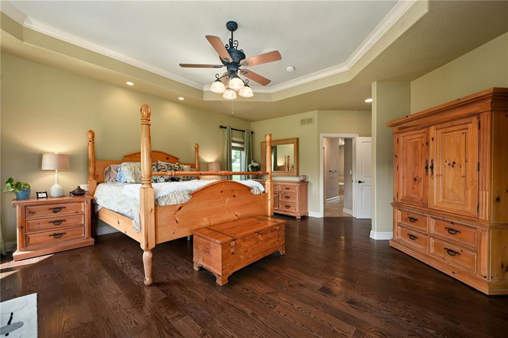 7235 N National Drive