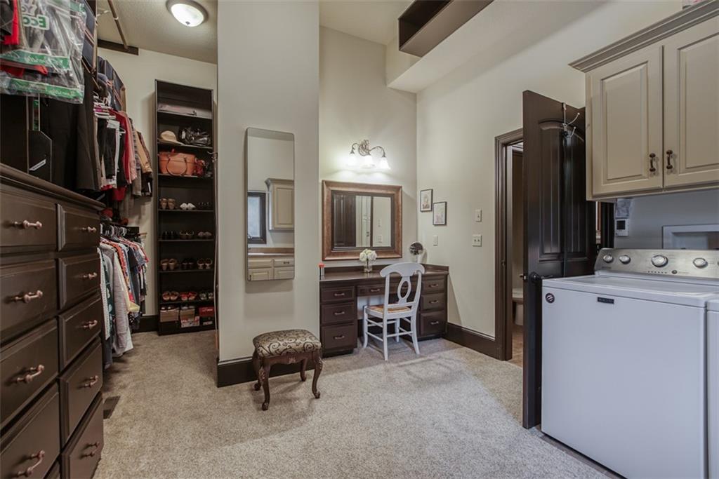 4406 N Mulberry Drive