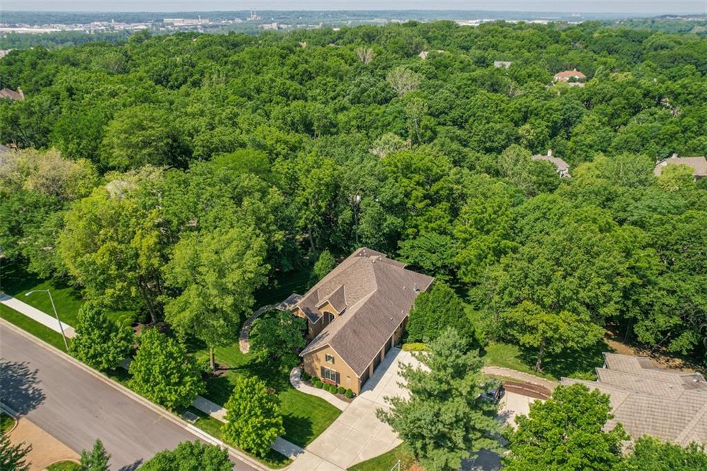 4406 N Mulberry Drive