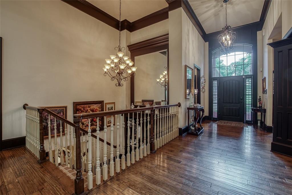 4406 N Mulberry Drive