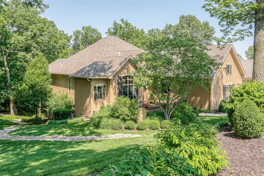 4406 N Mulberry Drive