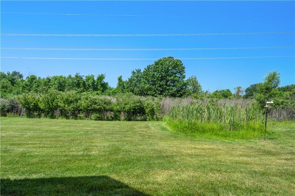 9702 N Smalley Avenue