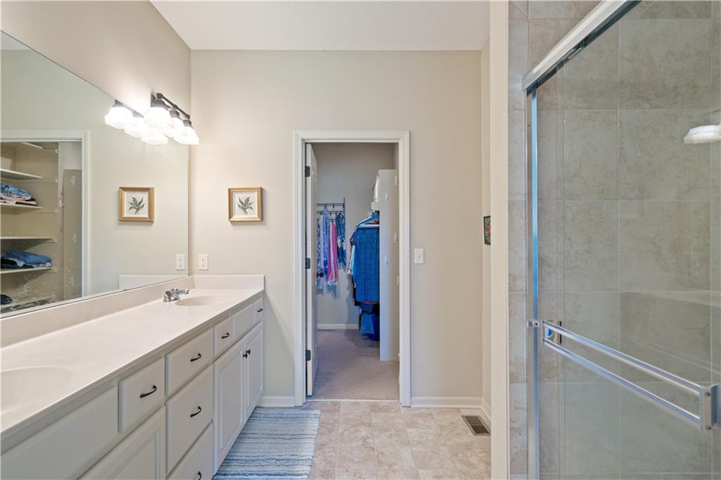 9702 N Smalley Avenue